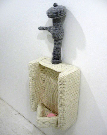 crochet urinal