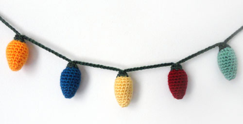... Pattern: Christmas Light Garland - Crochet Patterns, Tutorials and