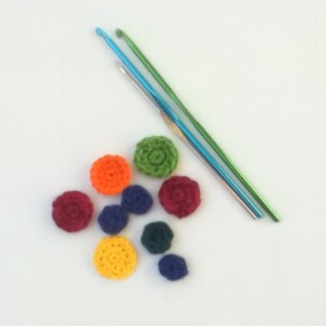 artlikebread crochet jewelry flat beads 1