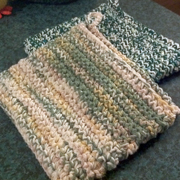 These are made with the thick and sturdy potholder pattern.