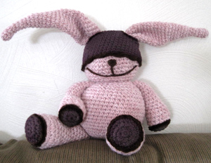 Crochet Spot » Blog Archive » How to Stuff Amigurumi - Crochet Patterns,  Tutorials and News