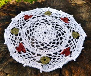 crochet leafy doily
