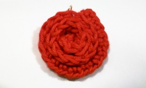 crochet_swirl_pendant