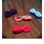 Dorie made a bunch of bow hair clips.