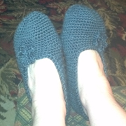 Emma added flowers to the easy adjustable slippers.