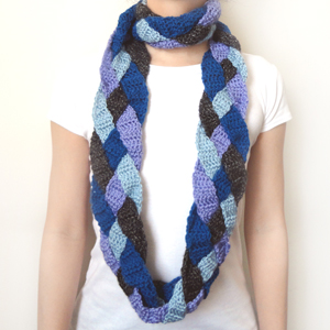 crochet braided infinity scarf