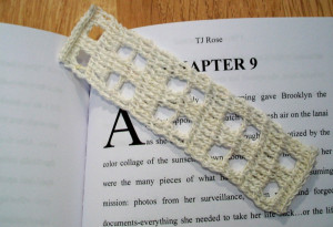 crochet_lacy_tunisian_bookmark