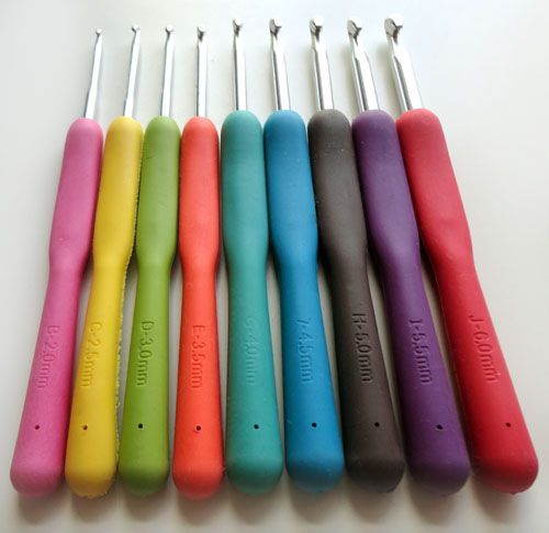 Hilsayum Crochet Hooks Set 11 Sizes With Storage Bag - Ergonomic Handles For Beginners & Arthritis