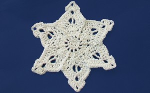crochet_spoked_snowflake