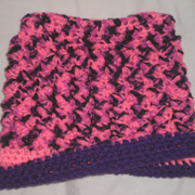 Susanne finished this pink and purple hat.