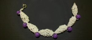 crochet_beaded_puff_bracelet