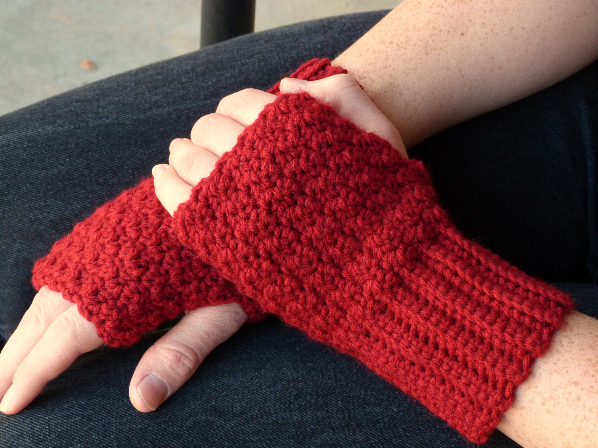 How To Crochet A Fingerless Glove